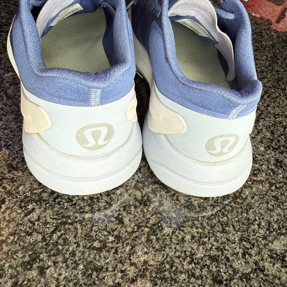 Lululemon Blissfeel Run Blue Water Drop Running Shoe Women’s Sneaker 8.5 - Picture 8 of 10